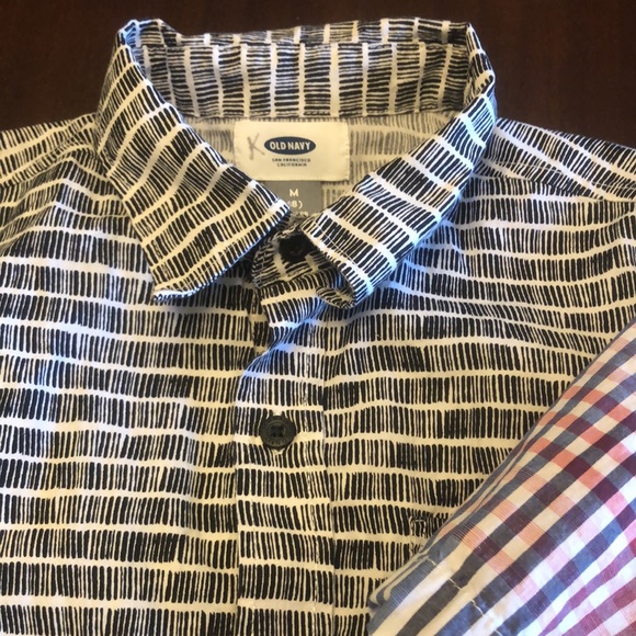 Boys button down short sleeve shirt lot. Size 8 - Picture 3 of 7